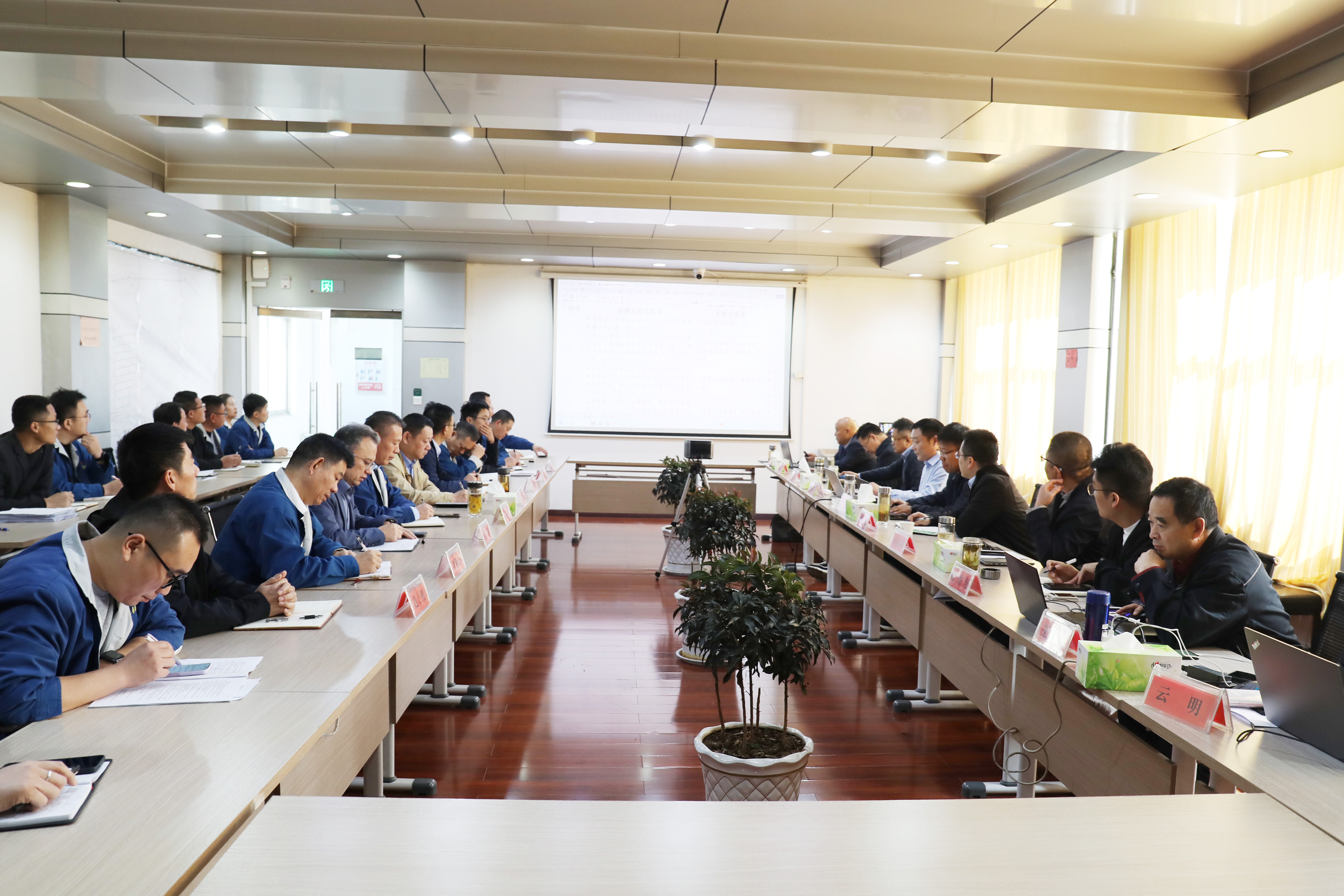 要聞 | 棗莊市能源局深入北徐樓煤礦開展“審計式”幫扶檢查